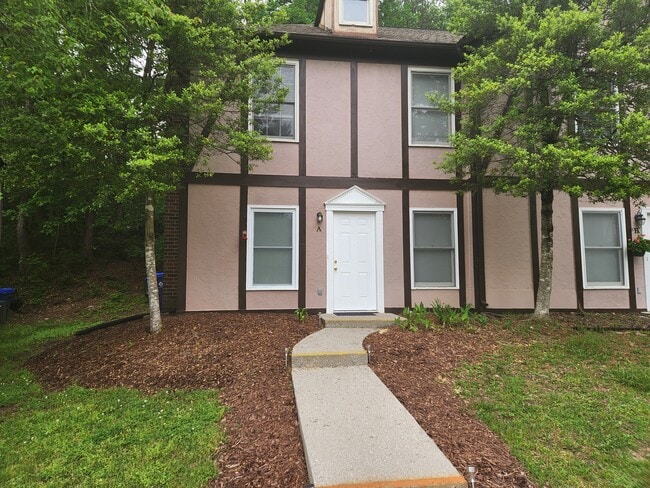 117 Arcadia Ln, Unit A