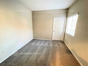 41410 Juniper St in Murrieta, CA - Foto de edificio - Building Photo