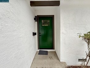 1158 Jensen Cir in Pittsburg, CA - Building Photo - Building Photo