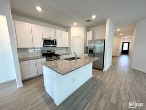 1228 Treehouse Ln in New Braunfels, TX - Building Photo - Building Photo
