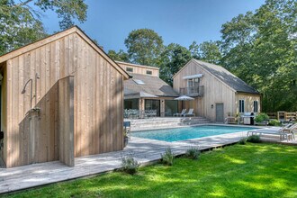 42 Old Northwest Rd in East Hampton, NY - Foto de edificio - Building Photo