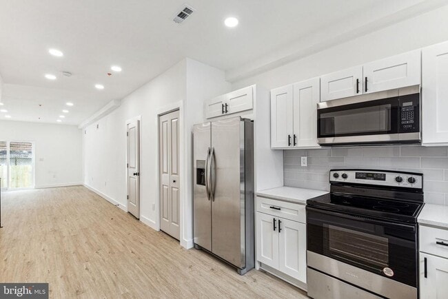 property at 2224 N Howard St