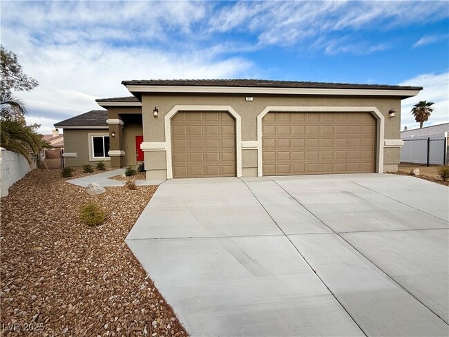 1931 Rose Ct in Pahrump, NV - Building Photo - Building Photo