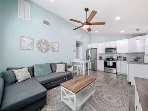 1538 S M.L.K. Jr Ave in Clearwater, FL - Building Photo - Building Photo