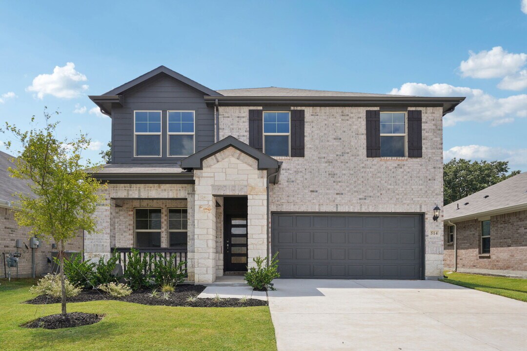 514 Castle Rd in Sherman, TX - Building Photo