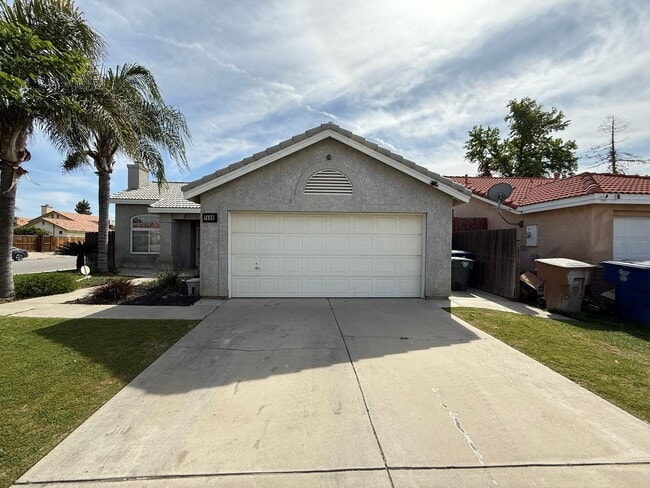 property at 7400 Chilibre St