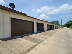 3740 Cibolo Dr in Fort Worth, TX - Building Photo - Building Photo