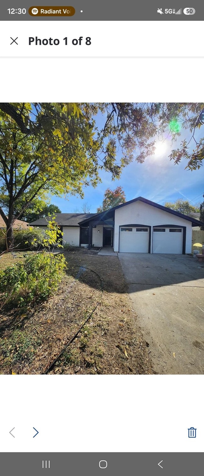 property at 2010 Encino Cir
