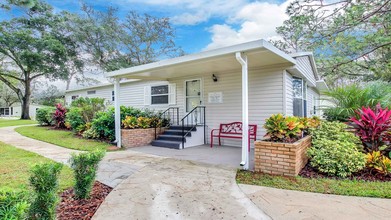 Country Squire in Paisley, FL - Building Photo - Building Photo