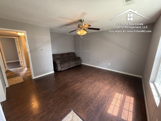 property at 537 Collier Ln