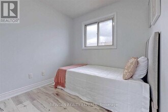 28 Rexdale Blvd in Toronto, ON - Building Photo - Building Photo