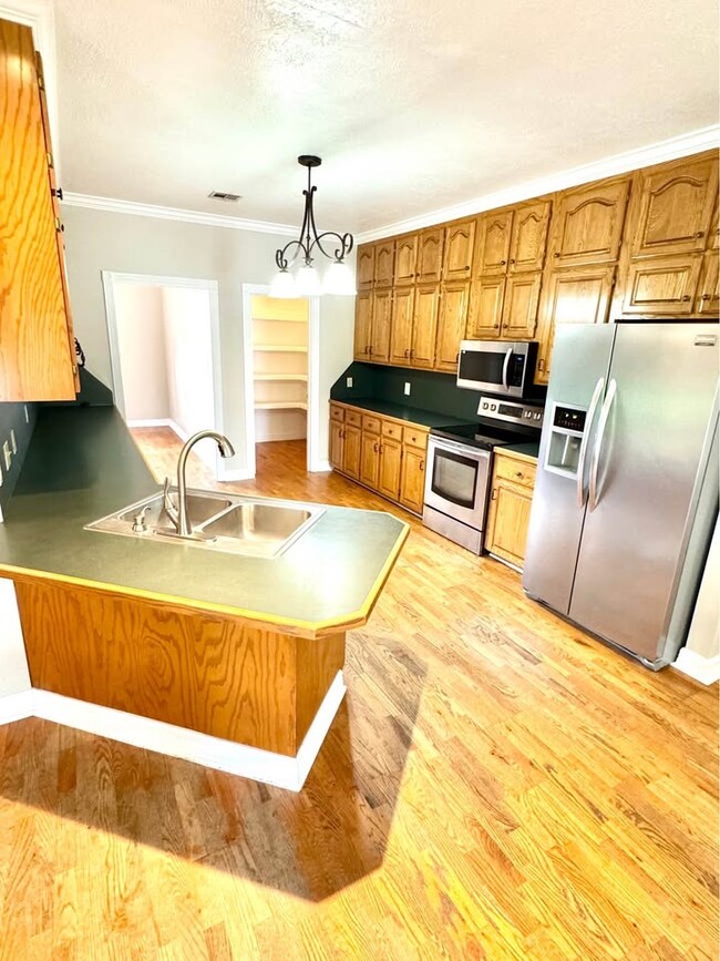 1110 Athens Dr in Lake Charles, LA - Building Photo - Building Photo