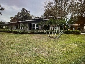 838 Cypress Ave in Venice, FL - Building Photo - Building Photo