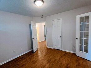 1512 Pine Ridge Ln in Pearland, TX - Building Photo - Building Photo