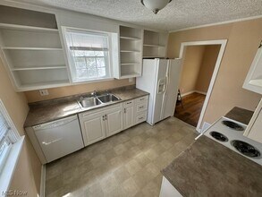 21601 Morris Ave in Euclid, OH - Building Photo - Building Photo