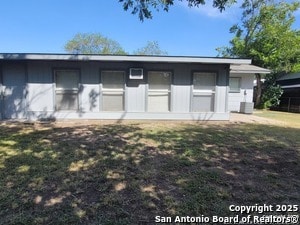 10807 Green Brook Dr in San Antonio, TX - Building Photo - Building Photo