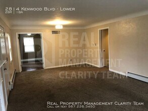 2814 Kenwood Blvd-Unit -Lower in Toledo, OH - Foto de edificio - Building Photo
