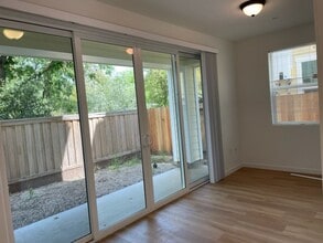2020 Elson Way in Santa Rosa, CA - Building Photo - Building Photo
