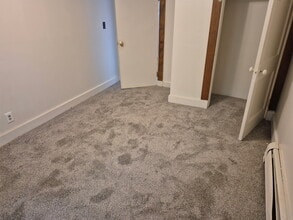 216 Water St, Unit 1 in Waterville, ME - Building Photo - Building Photo