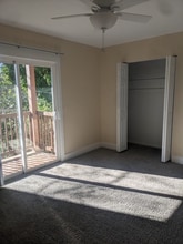 261 Arlington St in Forest City, NC - Foto de edificio - Building Photo