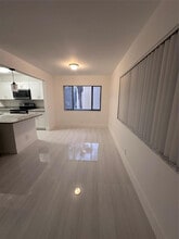 720 Meadows Cir in Boynton Beach, FL - Building Photo - Building Photo