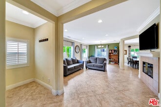 27060 Mountain Willow Ln in Santa Clarita, CA - Building Photo - Building Photo