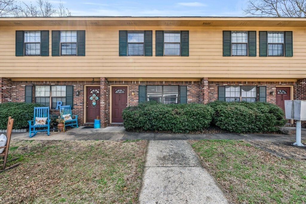 452 W Broad St in West Point, MS - Building Photo