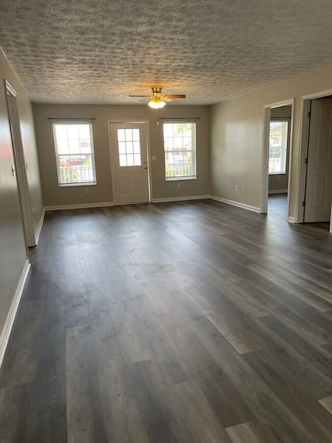 239 Gray Slate Cir in Sevierville, TN - Building Photo - Building Photo