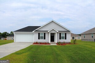 7040 White Pine Ave in Statesboro, GA - Building Photo