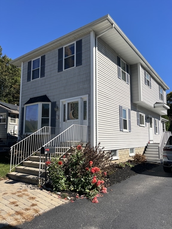 94 Indian Rd in Waltham, MA - Building Photo - Building Photo