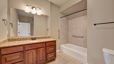 Highlands at Red Hawk in Castle Rock, CO - Building Photo - Building Photo