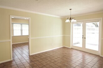12118 Double Tree Dr in Houston, TX - Building Photo - Building Photo