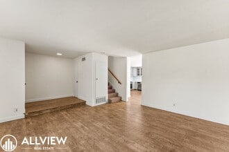 21926 Lakeland Ave in Lake Forest, CA - Building Photo - Building Photo