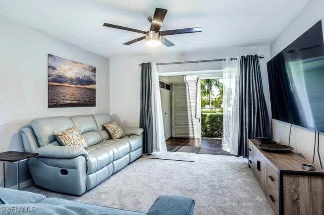 property at 651 W Elkcam Cir