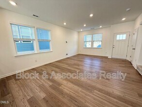 332 Hacksaw Trl in Raleigh, NC - Building Photo - Building Photo