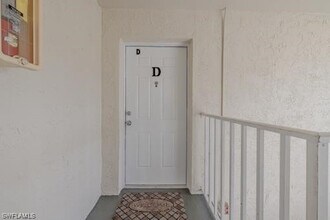 12650 Kenwood Ln in Ft. Myers, FL - Building Photo - Building Photo