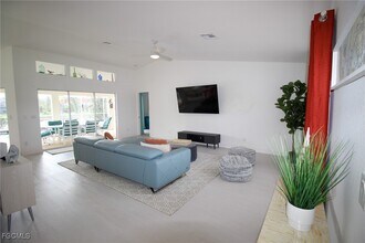 138 SE 20th St in Cape Coral, FL - Building Photo - Building Photo