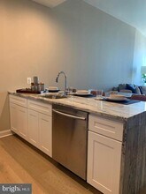 2130 Arch St in Philadelphia, PA - Building Photo - Building Photo