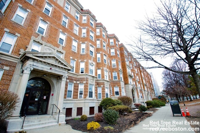 property at 1191 Boylston St