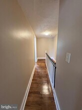 105 W Union St in Burlington, NJ - Building Photo - Building Photo
