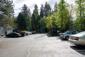 Kirkland Springs in Kirkland, WA - Foto de edificio - Building Photo
