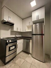 102 Fulton St in New York, NY - Building Photo - Building Photo