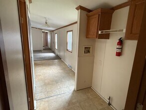 249 E Birdsall Dr in Battle Creek, MI - Building Photo - Building Photo