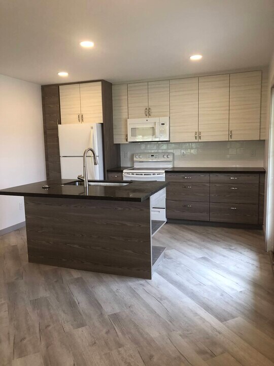 425 N Kainalu Dr in Kailua, HI - Building Photo