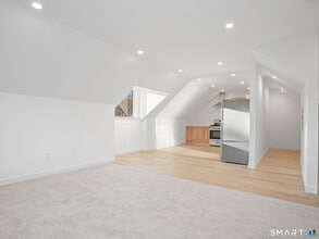 54 Richmondville Ave in Westport, CT - Building Photo - Building Photo