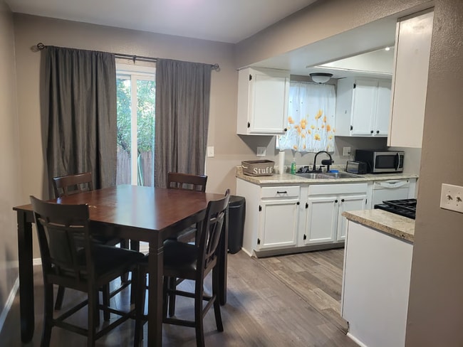 609 Bennett Ave in Colorado Springs, CO - Building Photo - Building Photo