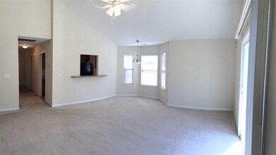 170 Preston Green Dr in Columbia, SC - Building Photo - Building Photo
