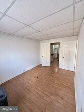 15 N Washington St in Berkeley Springs, WV - Building Photo - Building Photo