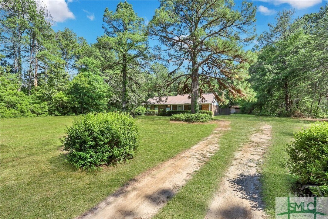 103 Maple Dr in Rincon, GA - Building Photo