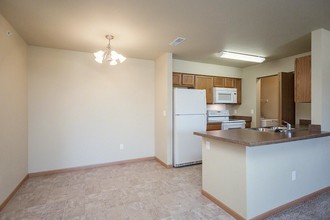 Rocky Bluff Apartments in Spearfish, SD - Building Photo - Building Photo